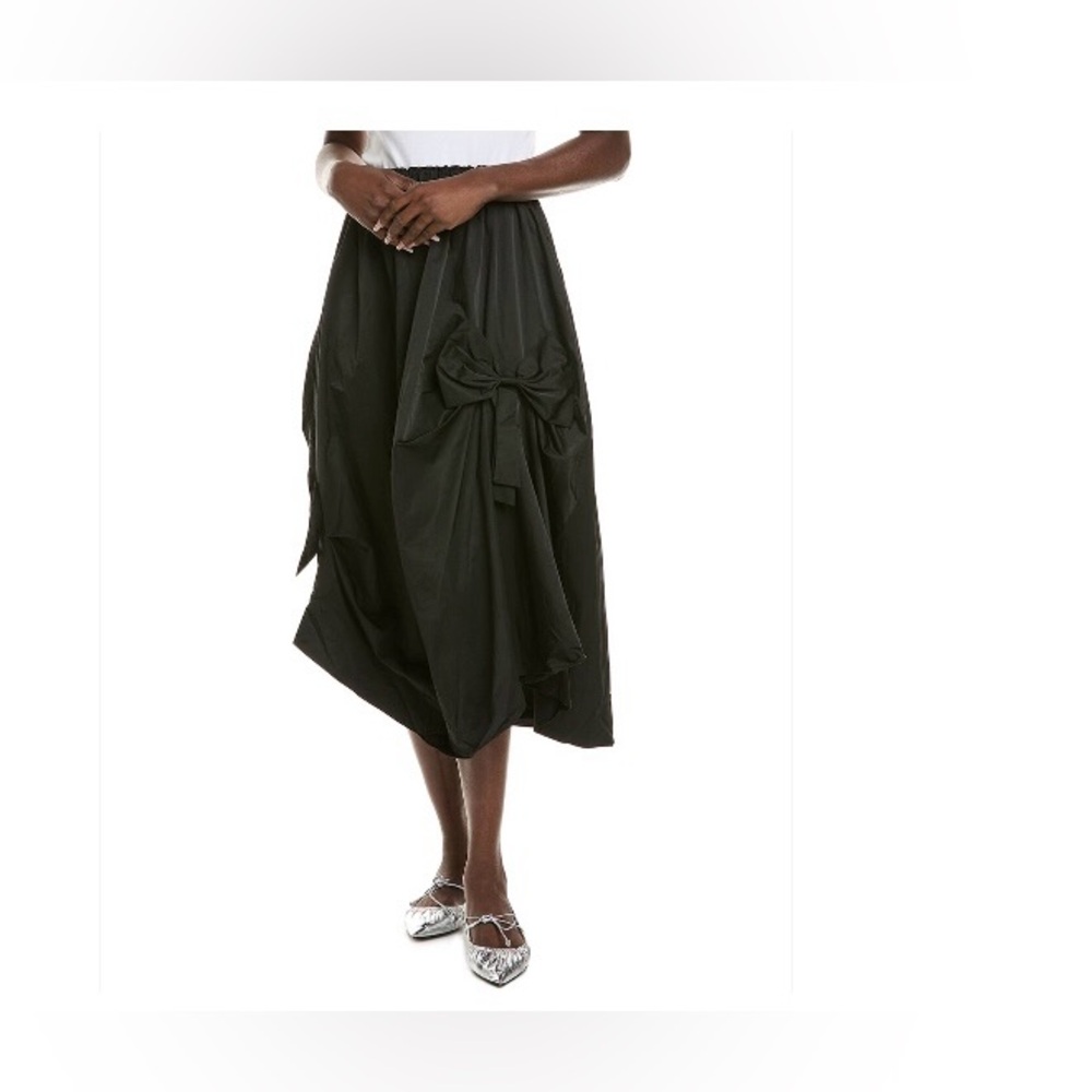 Gracia Black Asymmetrical Bubble Midi Skirt